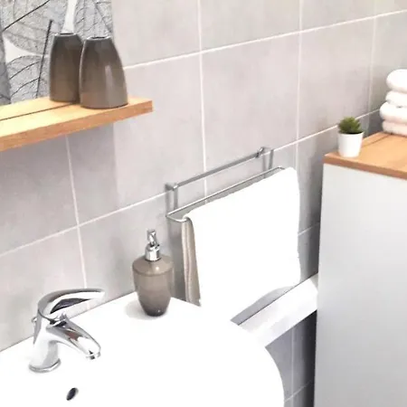 Apartment Short Lets Radici Di Puglia *