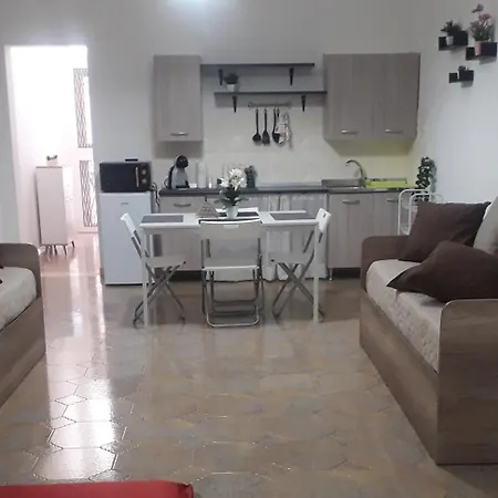 Short Lets Radici Di Puglia Apartment *