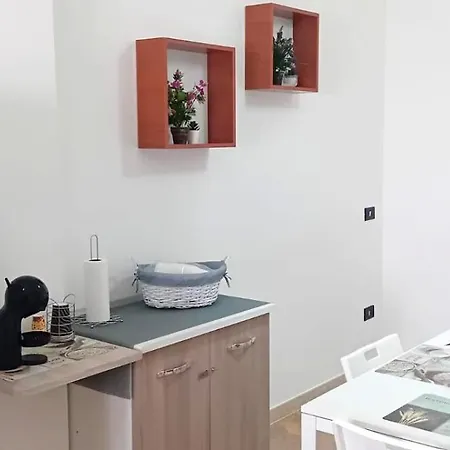 Short Lets Radici Di Puglia